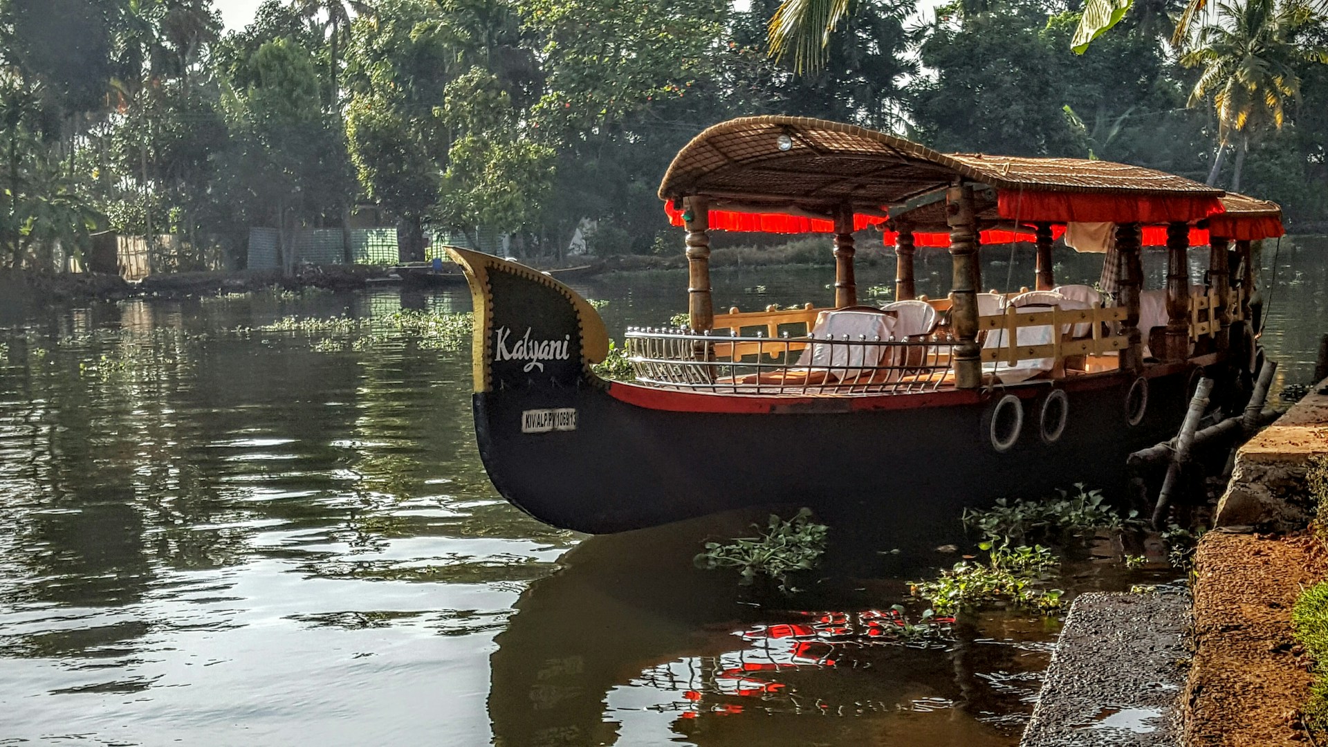Kerala Houseboat